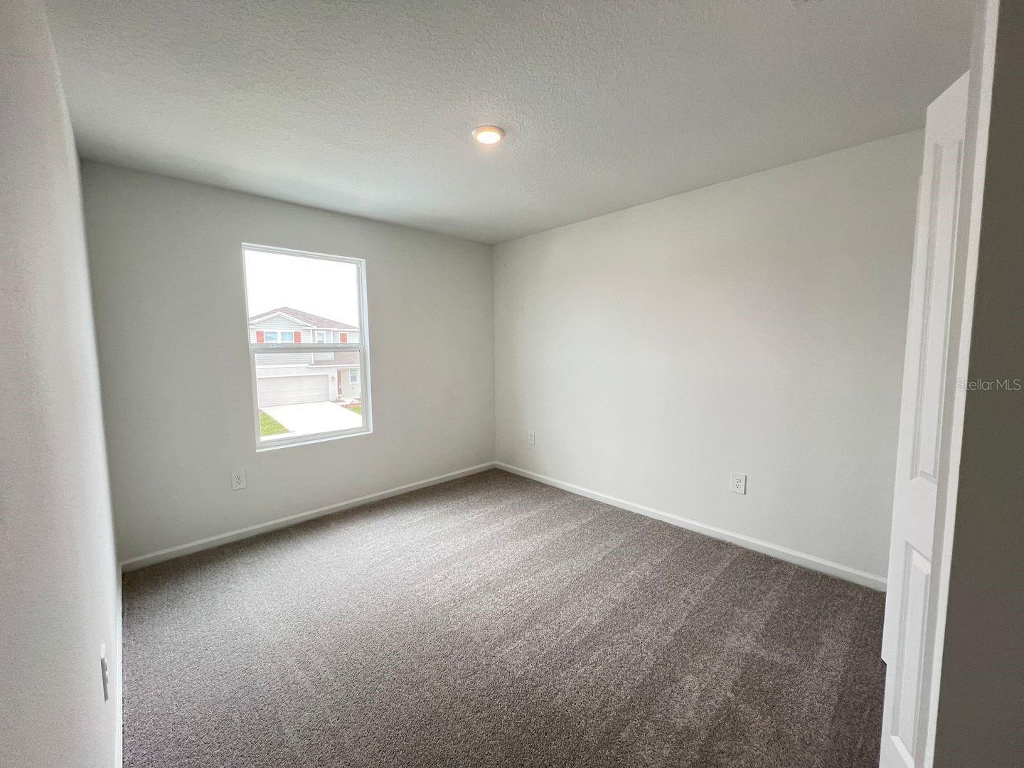 HUNT CLUB/LK WALES PH 1 - Residential Lease