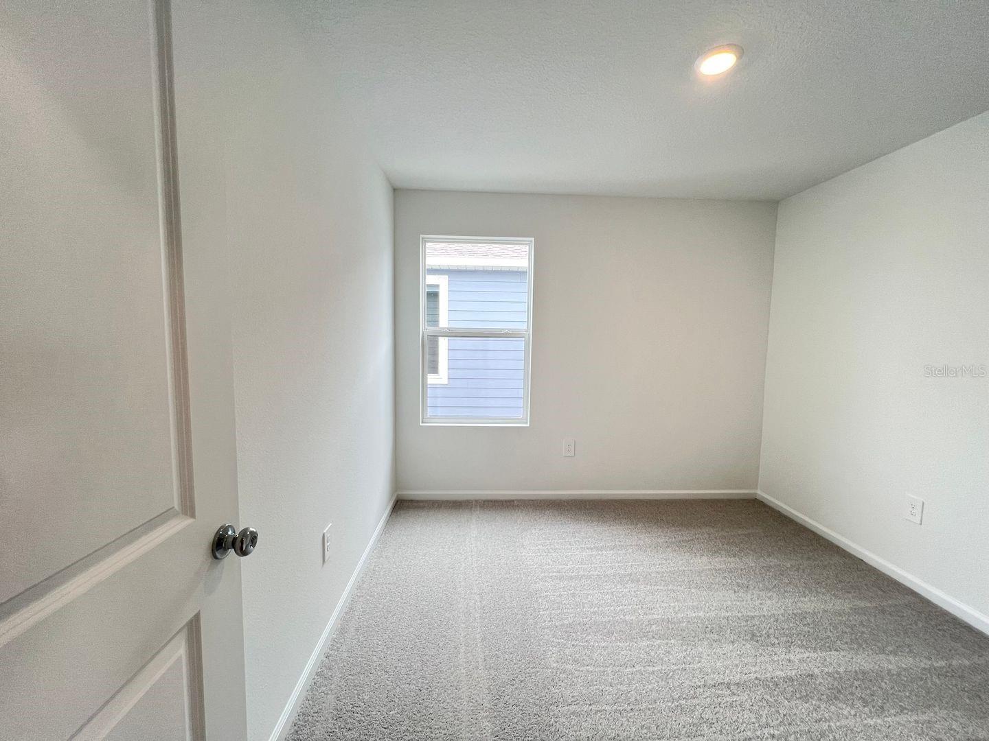 HUNT CLUB/LK WALES PH 1 - Residential Lease