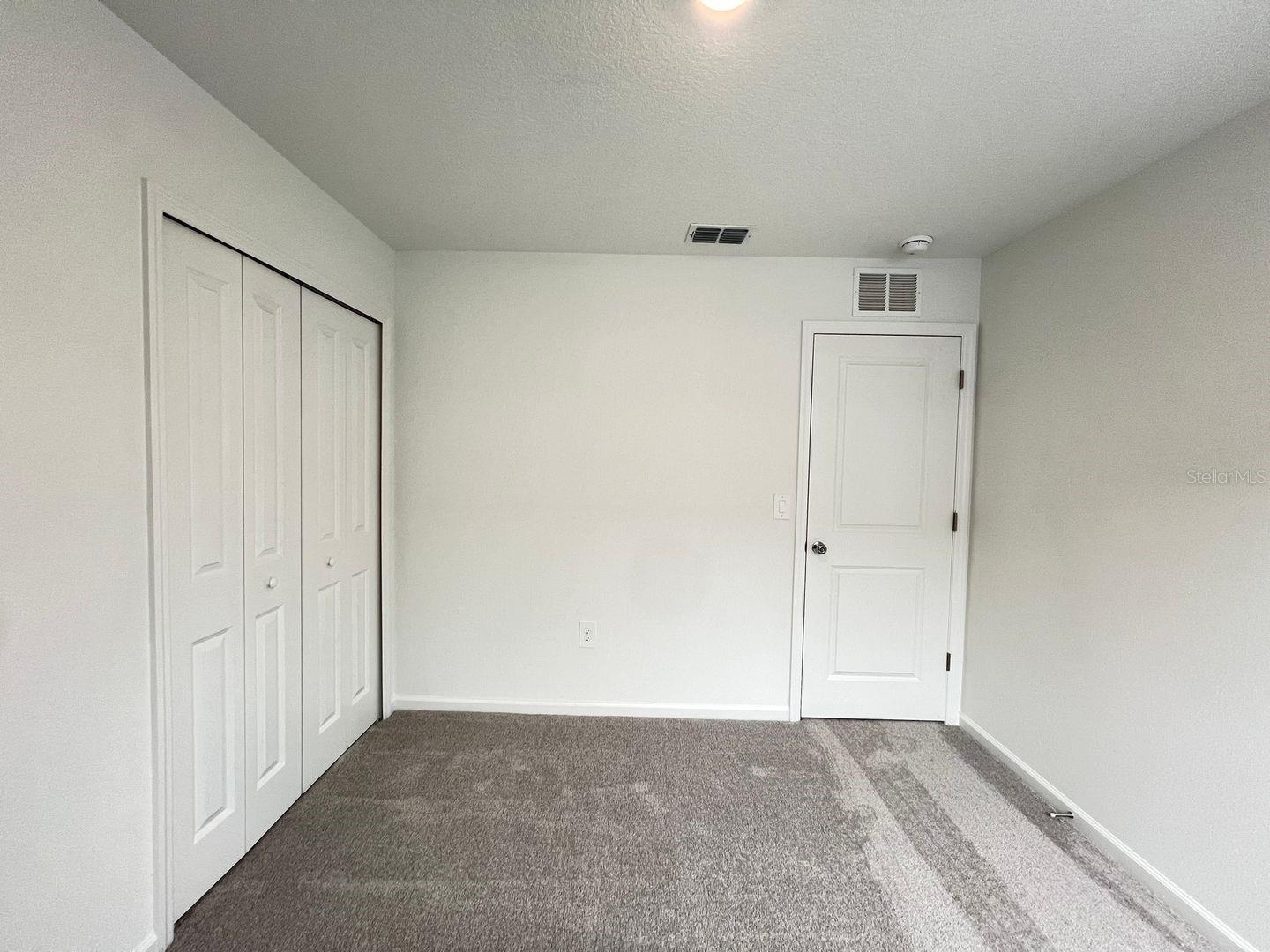 HUNT CLUB/LK WALES PH 1 - Residential Lease