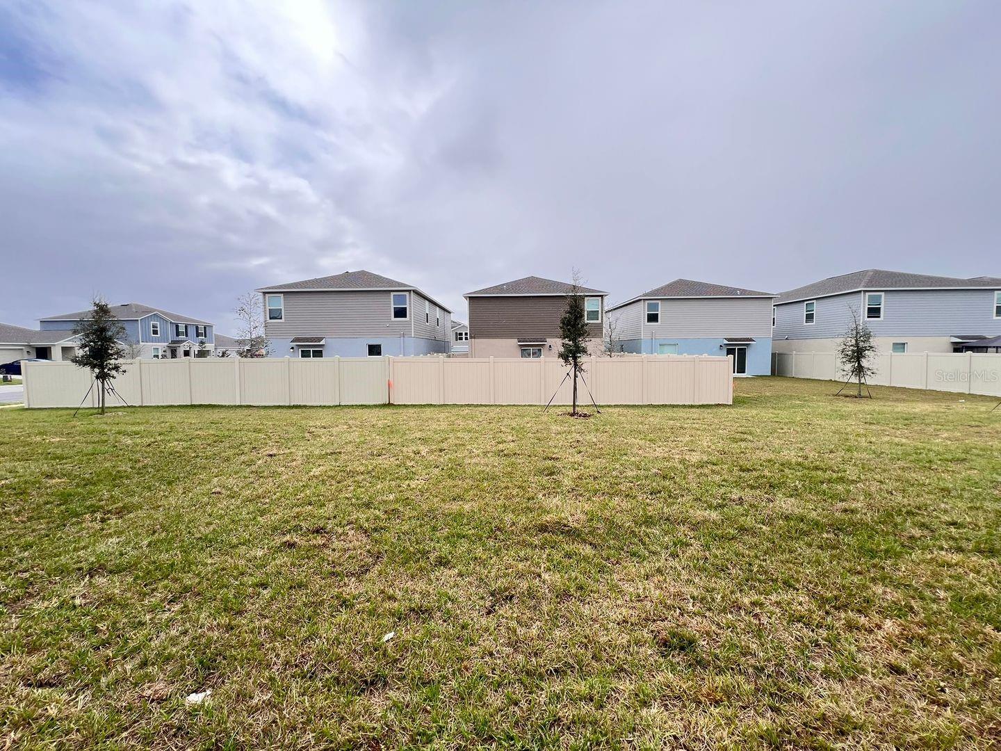 HUNT CLUB/LK WALES PH 1 - Residential Lease