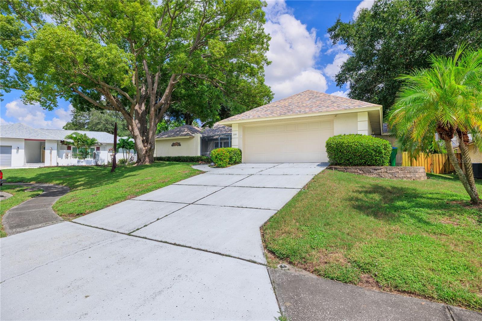 390 MERAVAN COURT