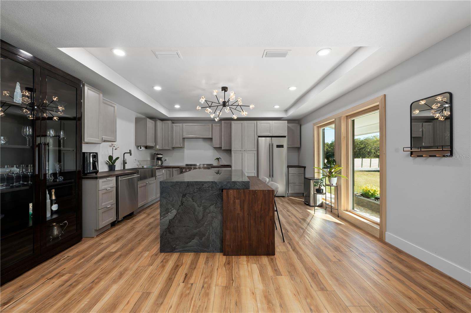 LAKE AVALON GROVES REP - Commercial Sale