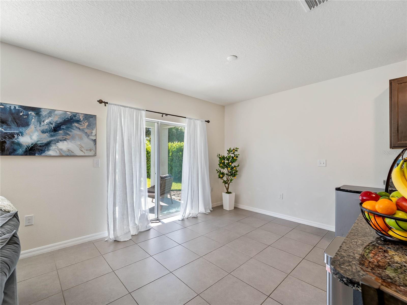 PROMENADE ESTATES PH I - Residential