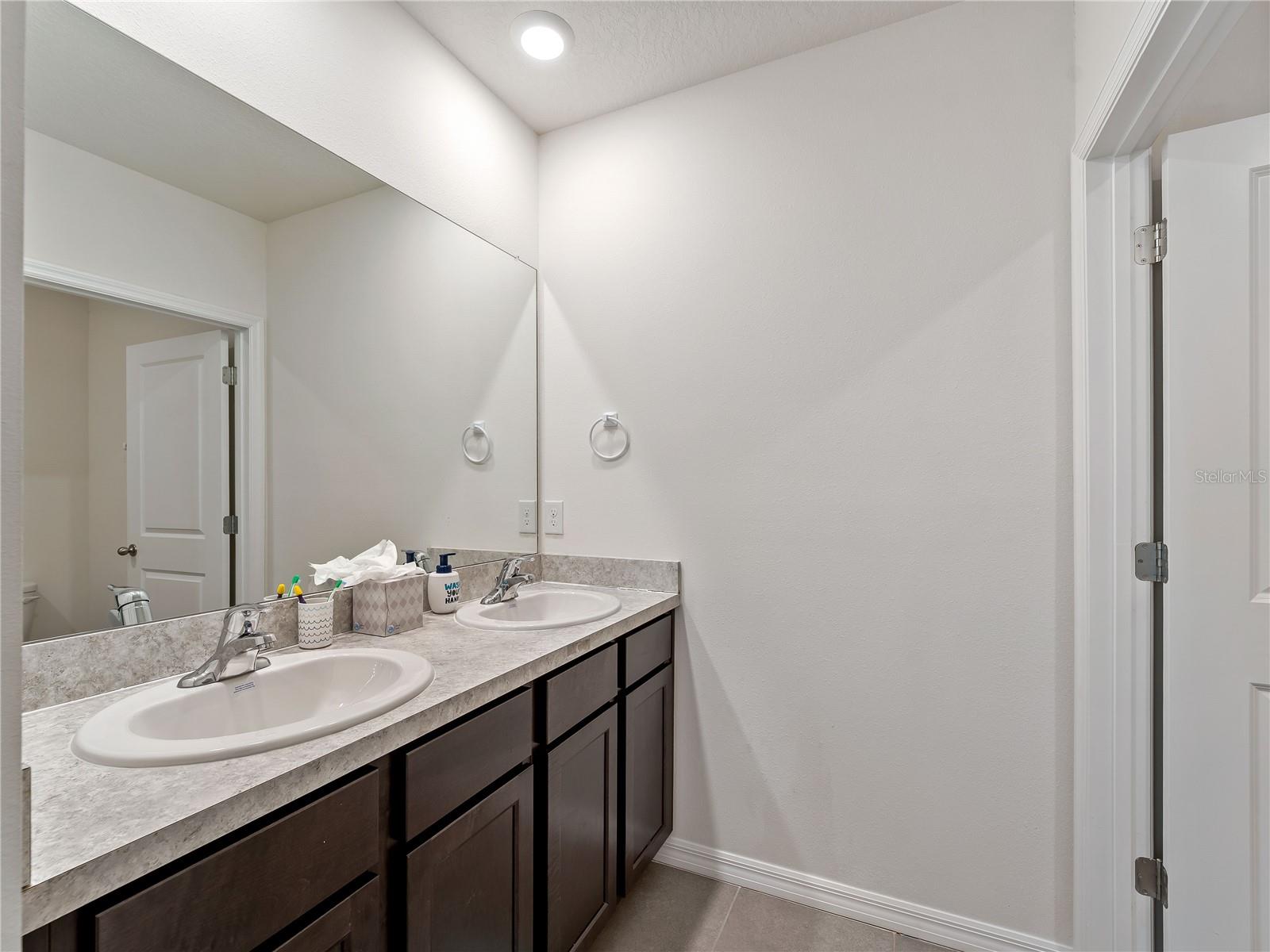 PROMENADE ESTATES PH I - Residential