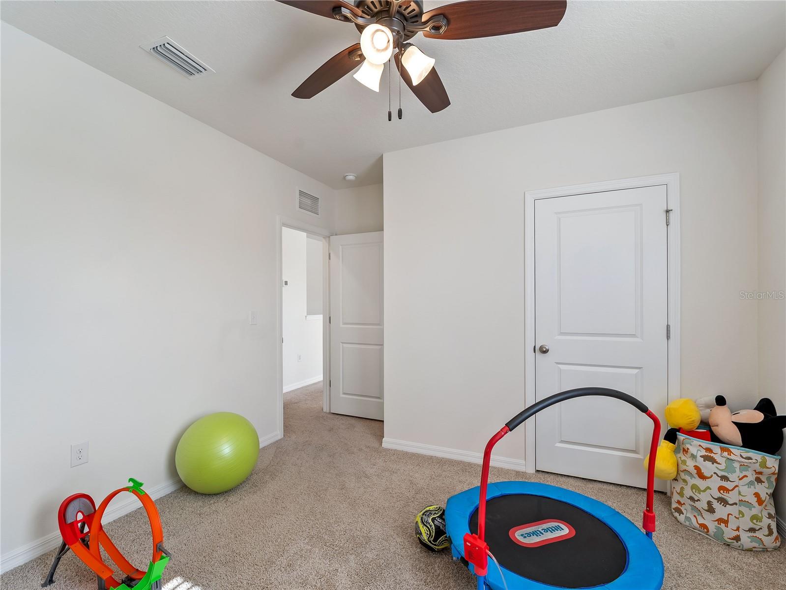 PROMENADE ESTATES PH I - Residential