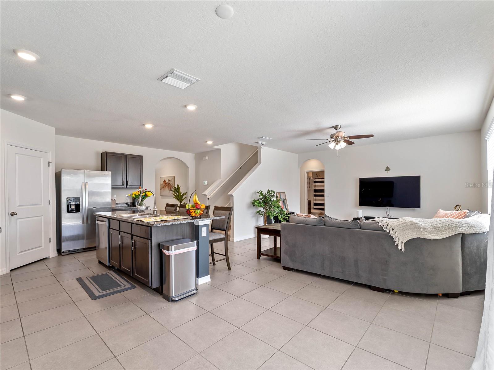 PROMENADE ESTATES PH I - Residential