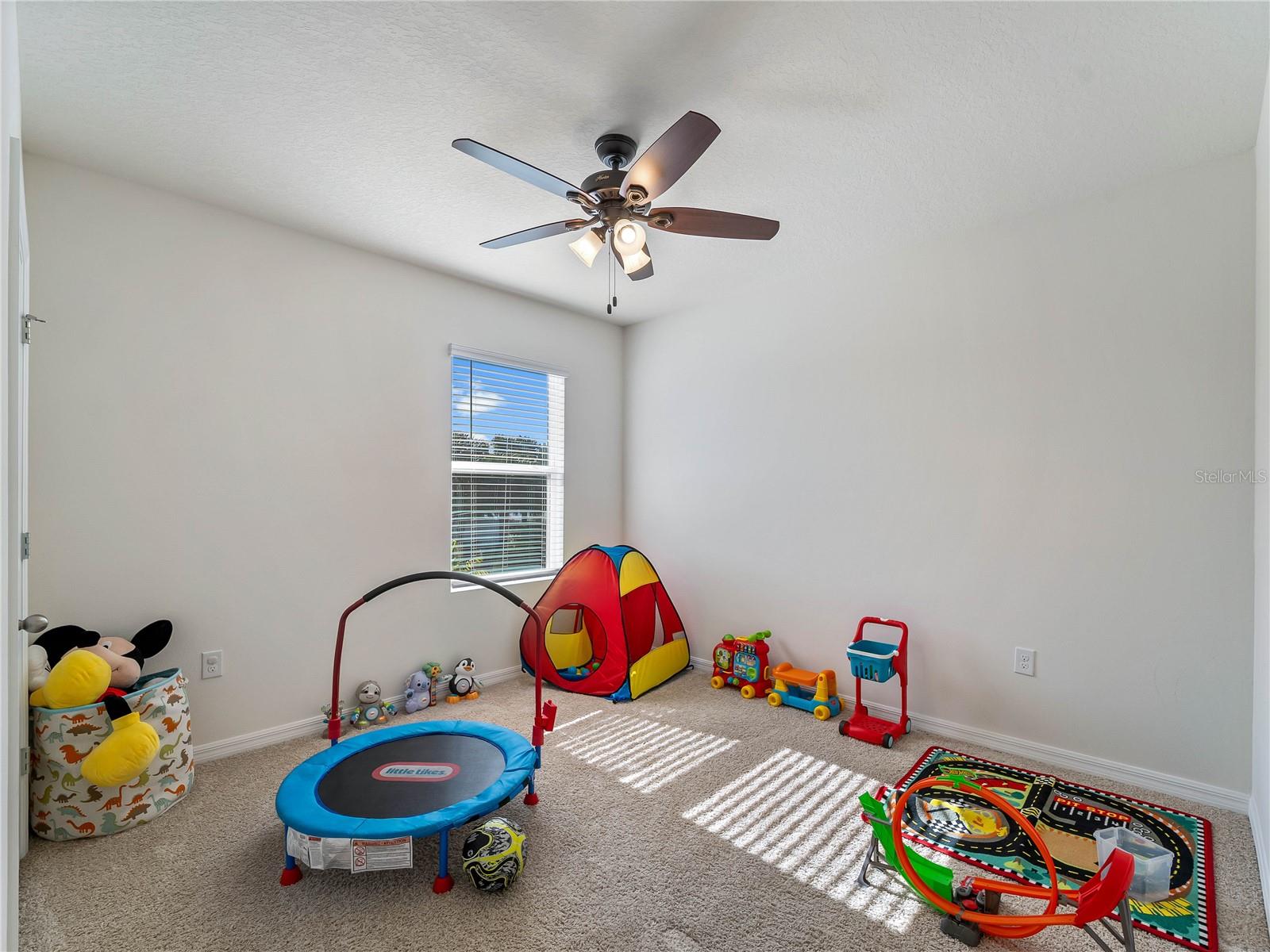 PROMENADE ESTATES PH I - Residential