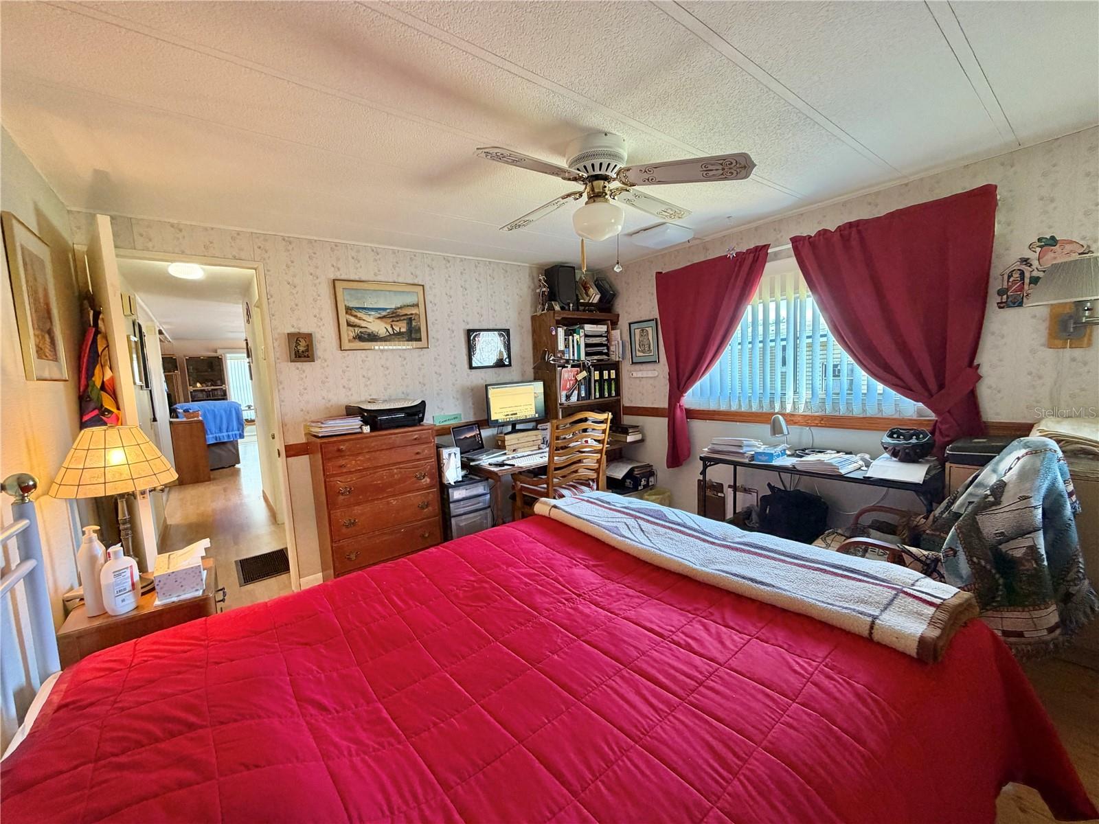 HAWTHORNE AT LEESBURG A COOP - Residential