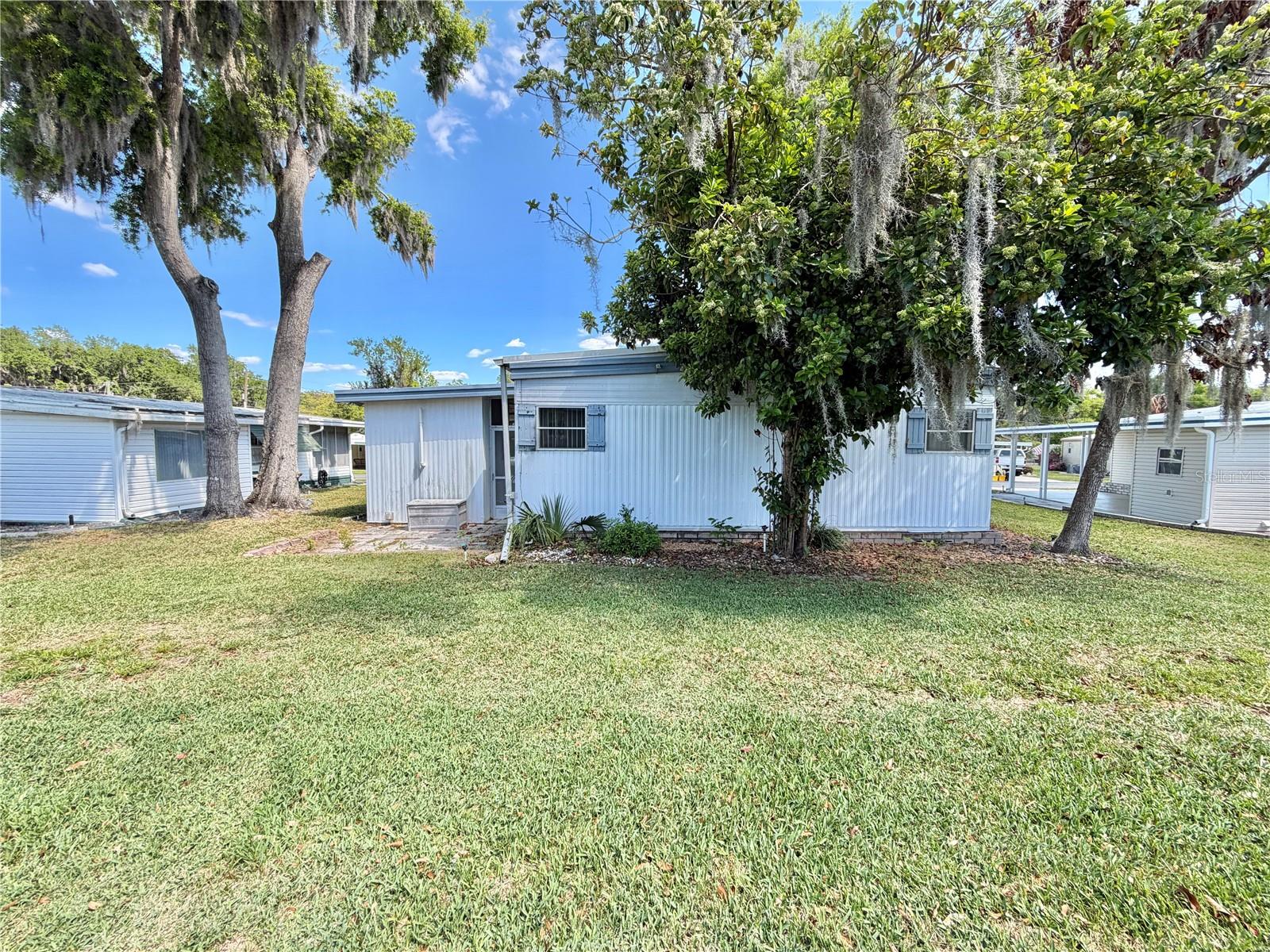 HAWTHORNE AT LEESBURG A COOP - Residential