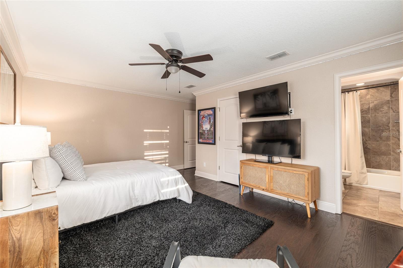 BELLECHASE OAK HAMMOCK - Residential