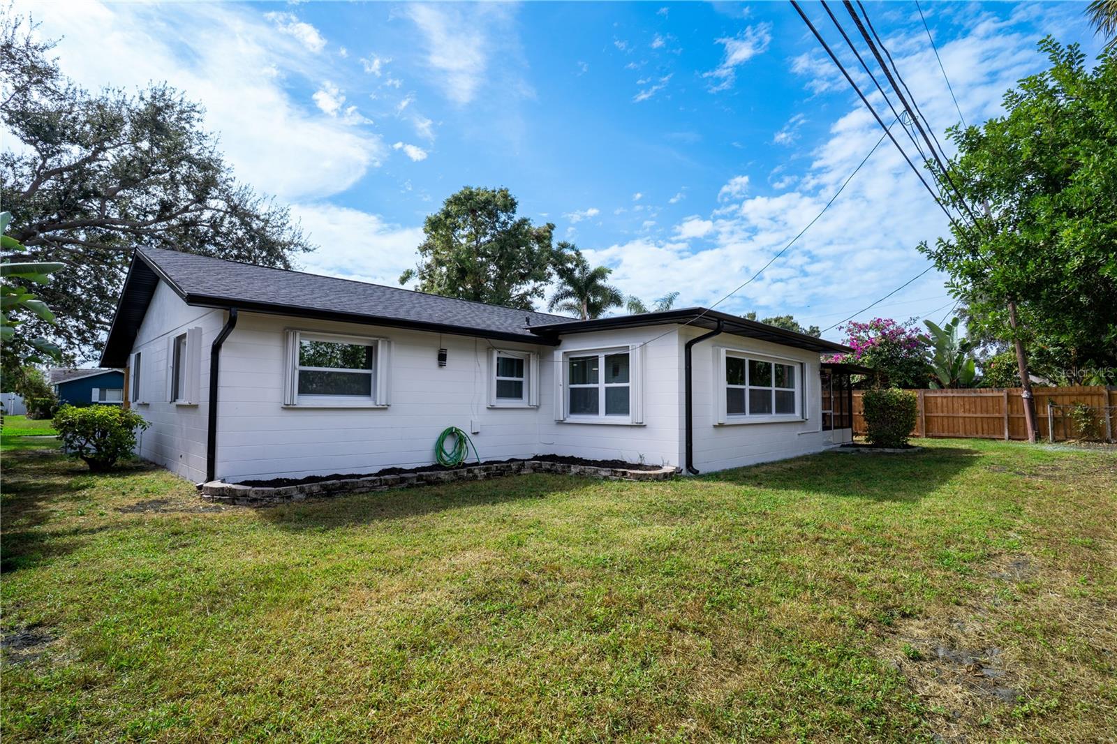 CROSSROADS ESTATES 2ND ADD - Residential