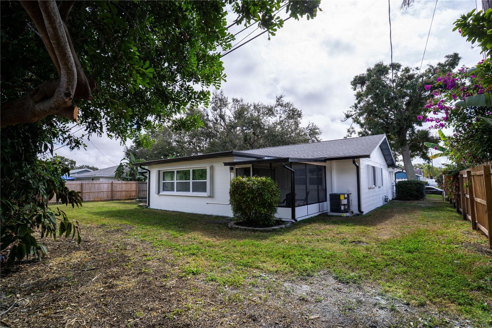 CROSSROADS ESTATES 2ND ADD - Residential