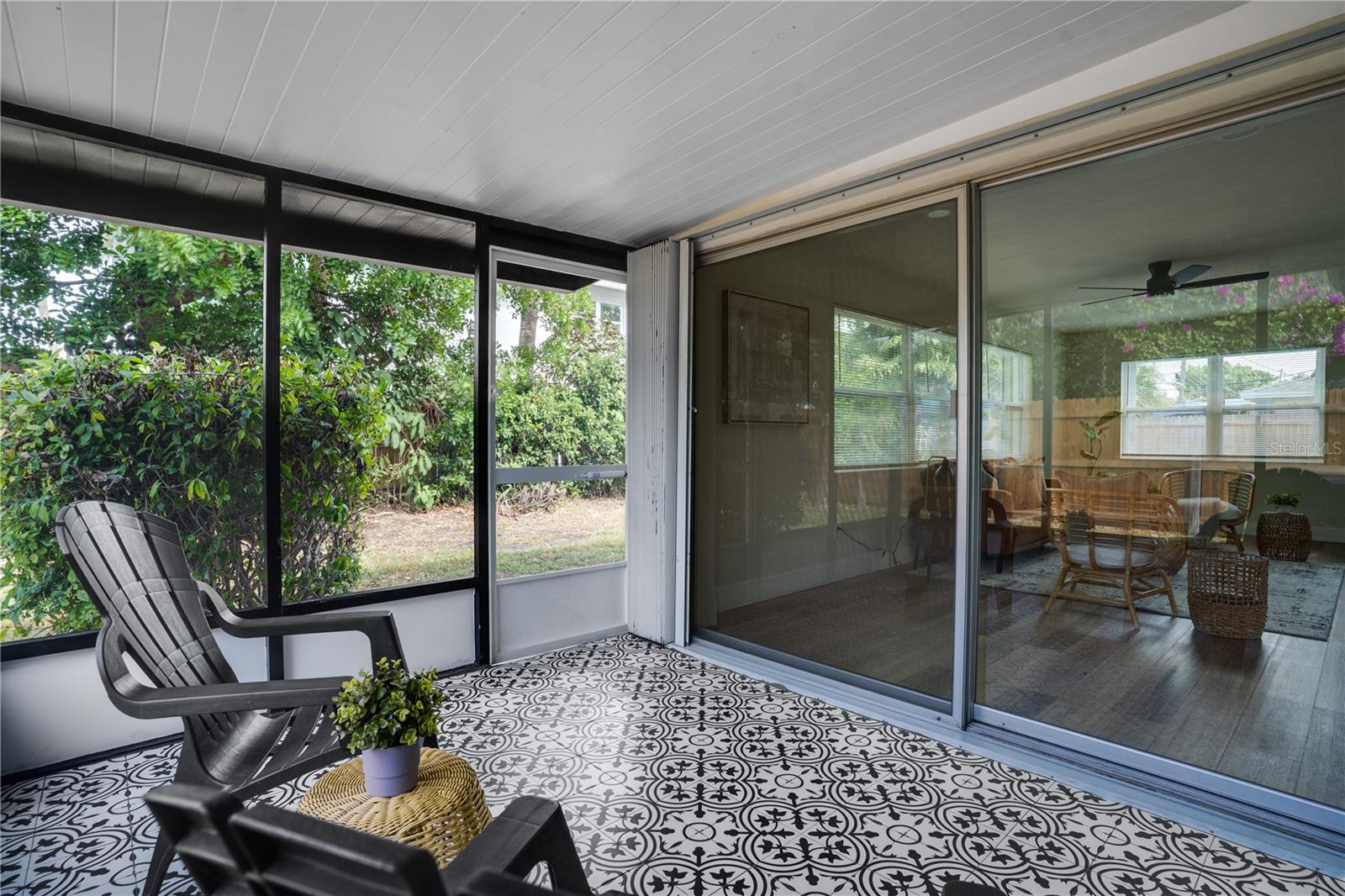 CROSSROADS ESTATES 2ND ADD - Residential