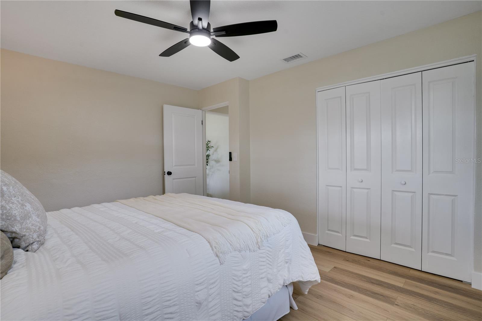 CROSSROADS ESTATES 2ND ADD - Residential