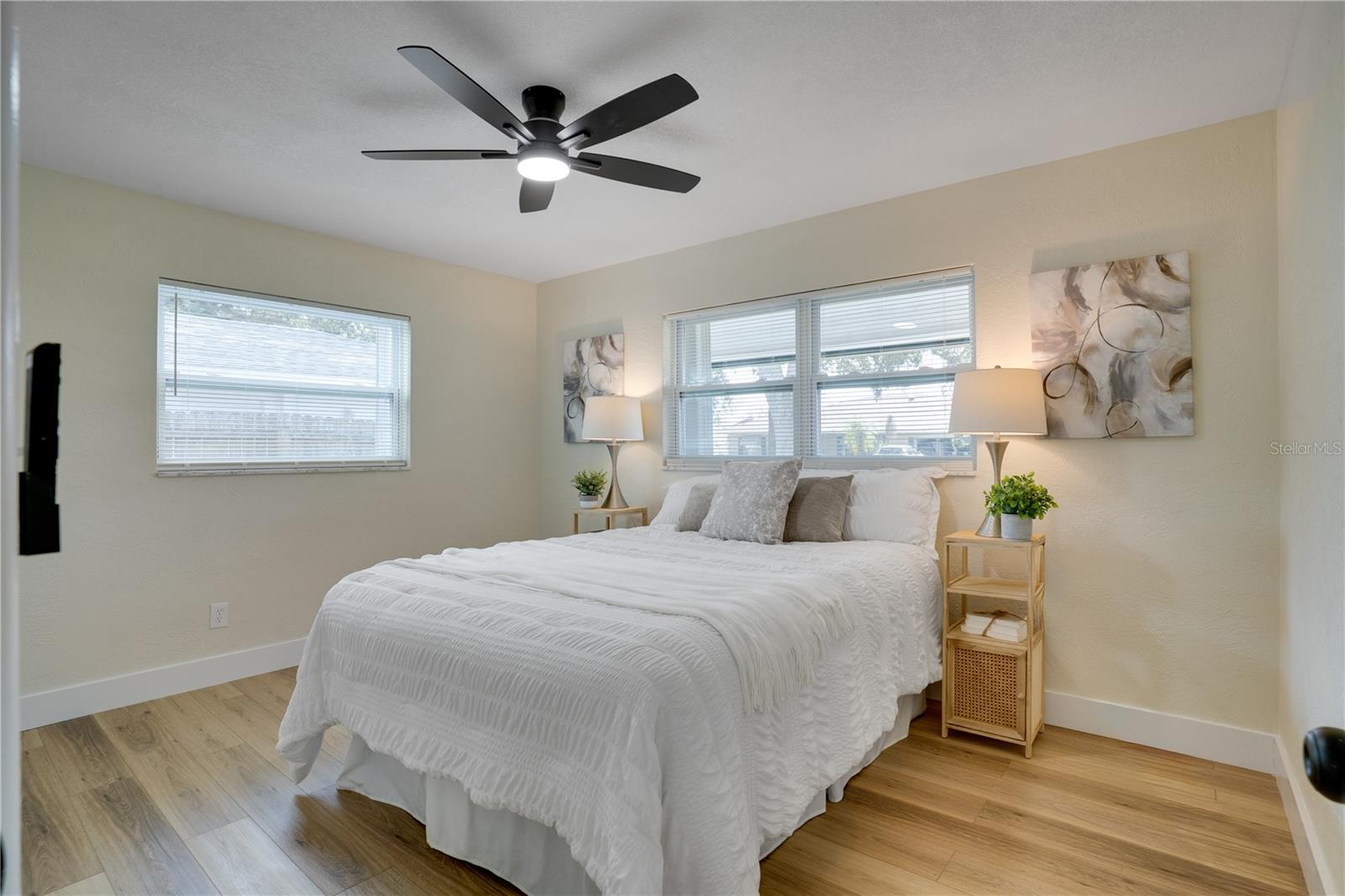 CROSSROADS ESTATES 2ND ADD - Residential