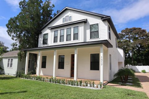 Photo of 1317 Weber Street, Orlando, FL 32803 (MLS # O6414510)