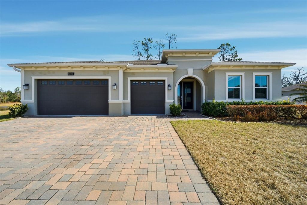 Photo of 5161 Kingwell Circle, Oviedo, FL 32765 (MLS # G5107351)