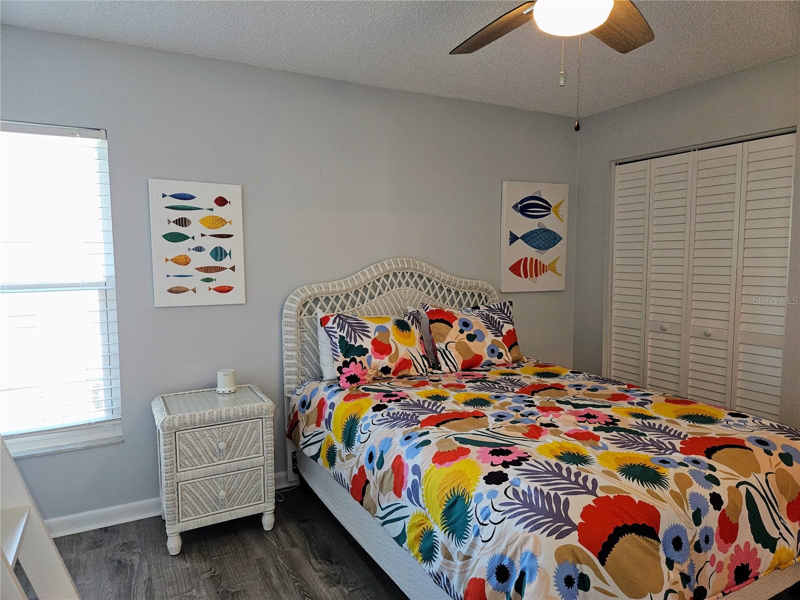 TREASURES OF CAPRI CONDO - Residential Lease