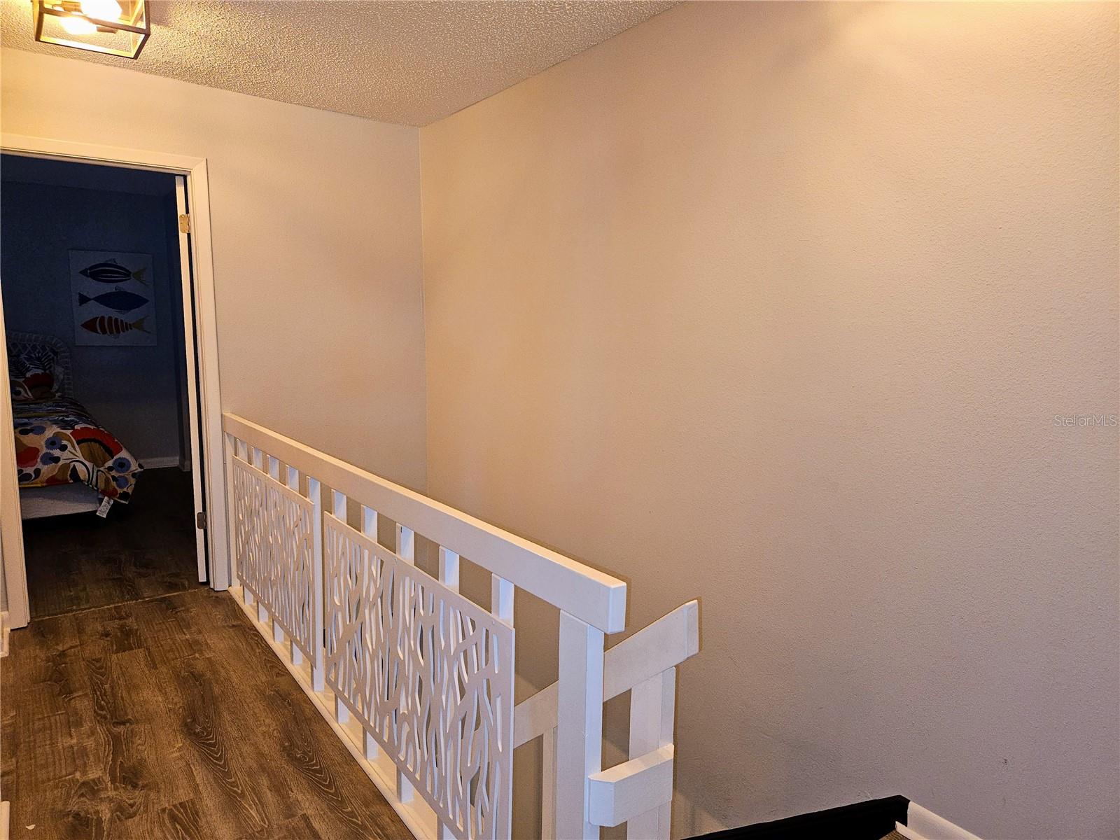 TREASURES OF CAPRI CONDO - Residential Lease