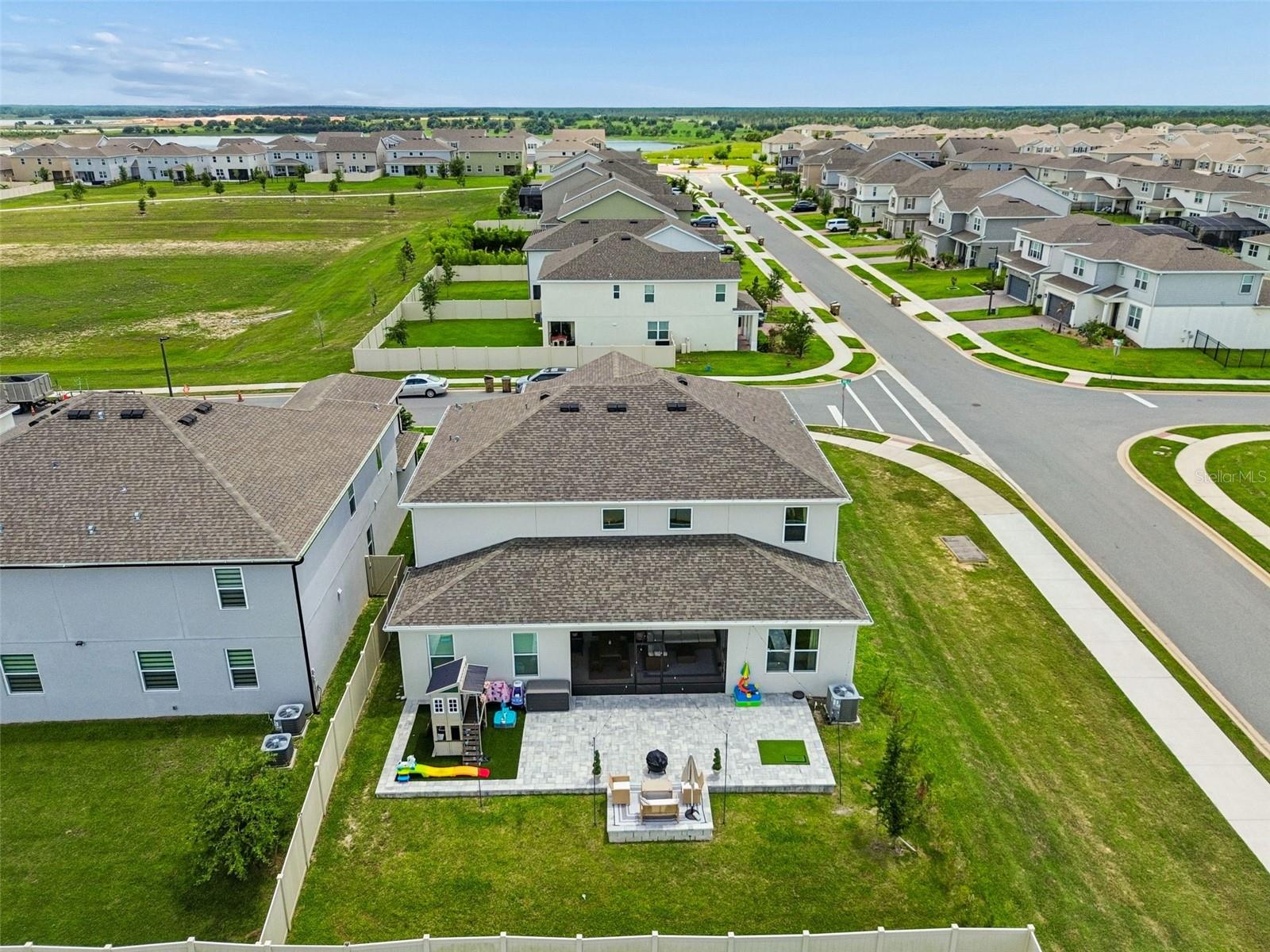 RIDGEVIEW PH 3 - Residential