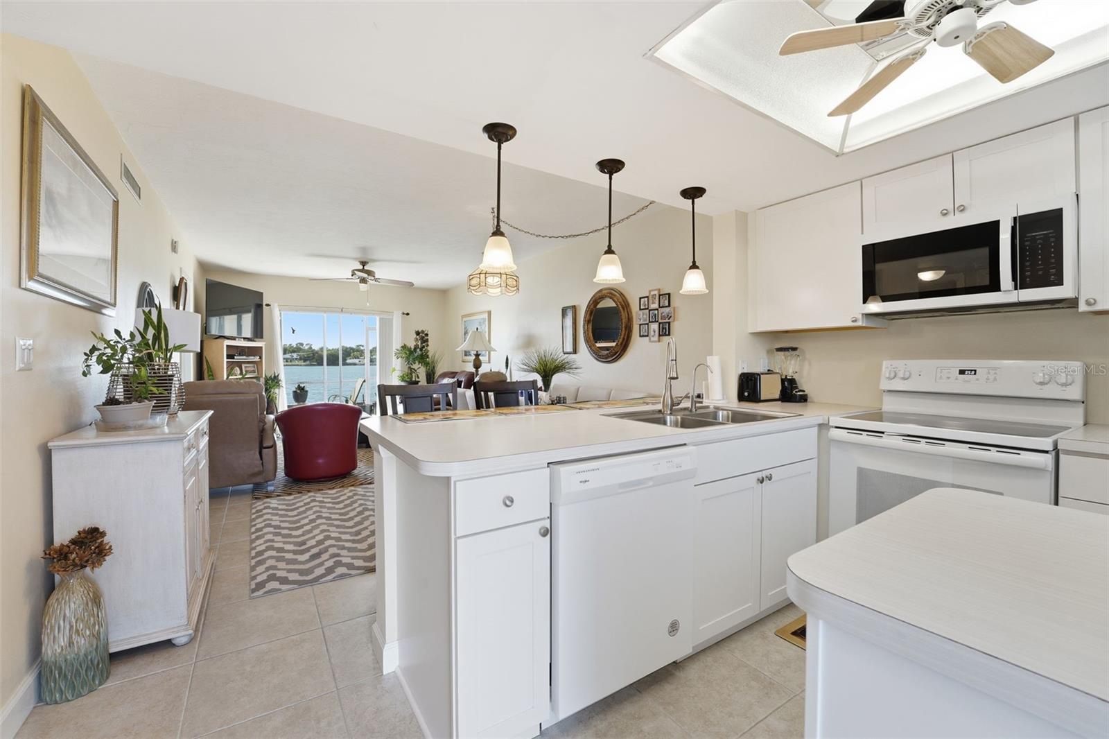 LAKESIDE CHARLOTTE COUNTY PH 03 - Residential