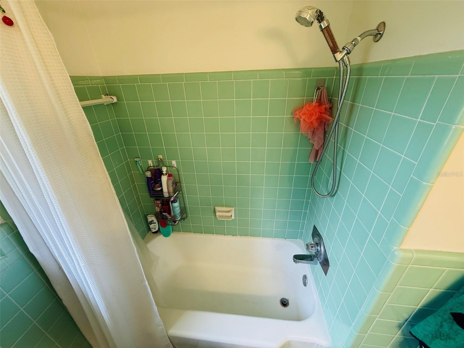 BLACK ACRES - Residential