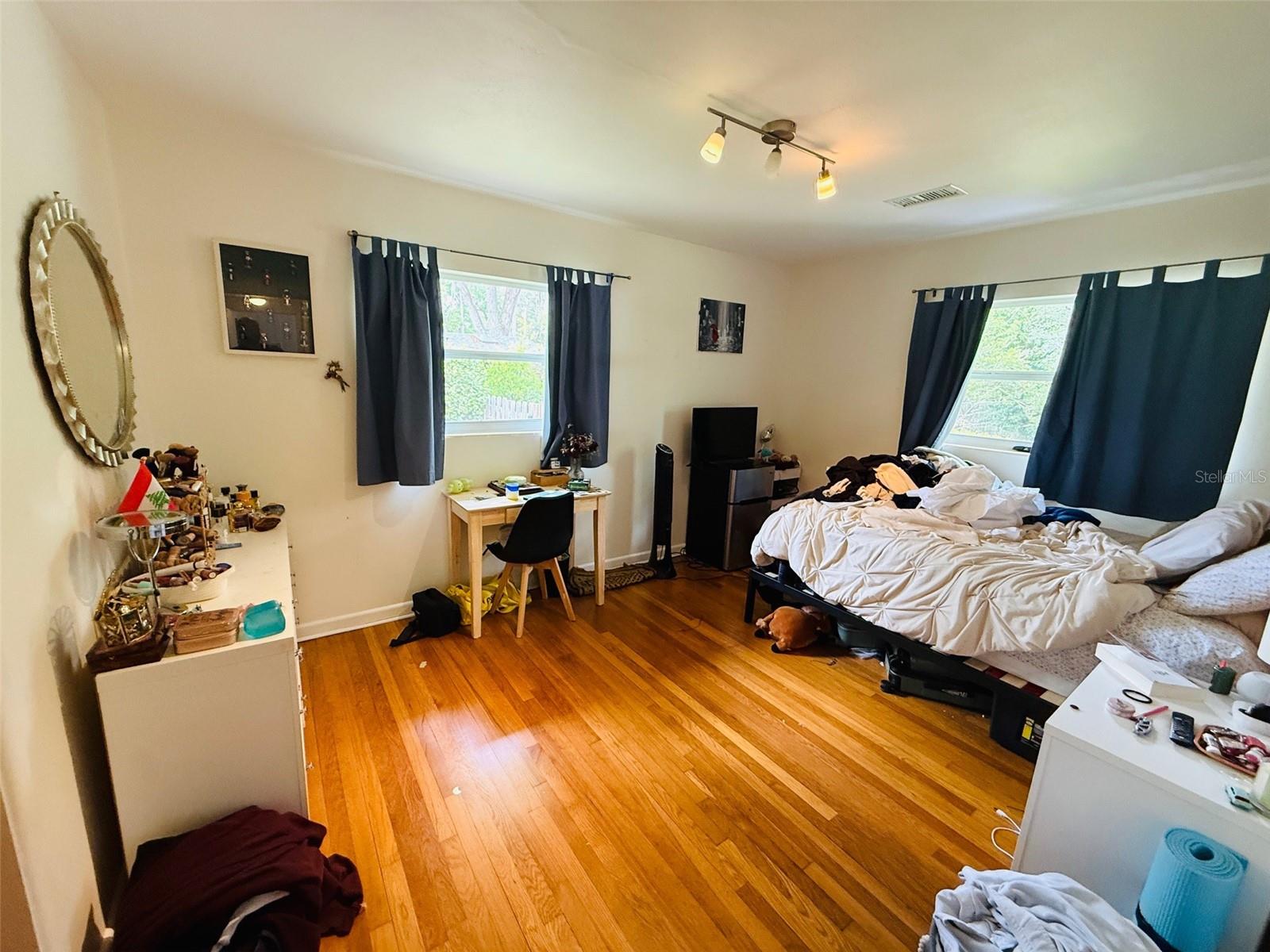 BLACK ACRES - Residential