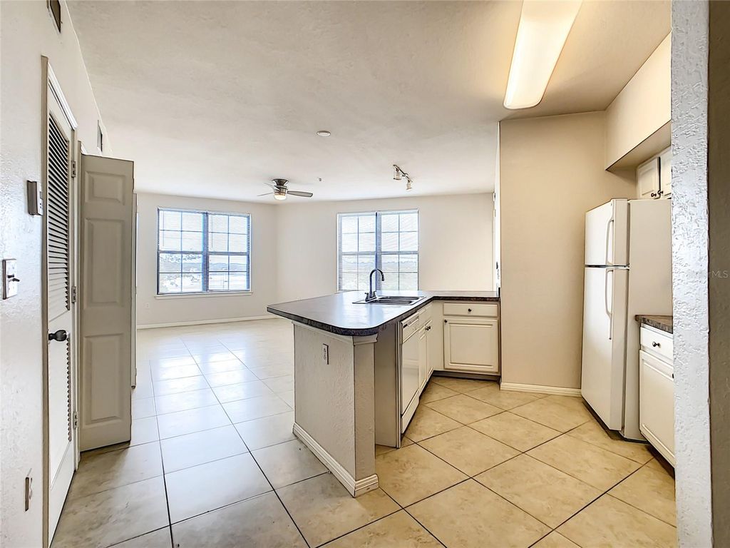 Photo of 911 N Orange Avenue #441, Orlando, FL 32801 (MLS # O6415255)