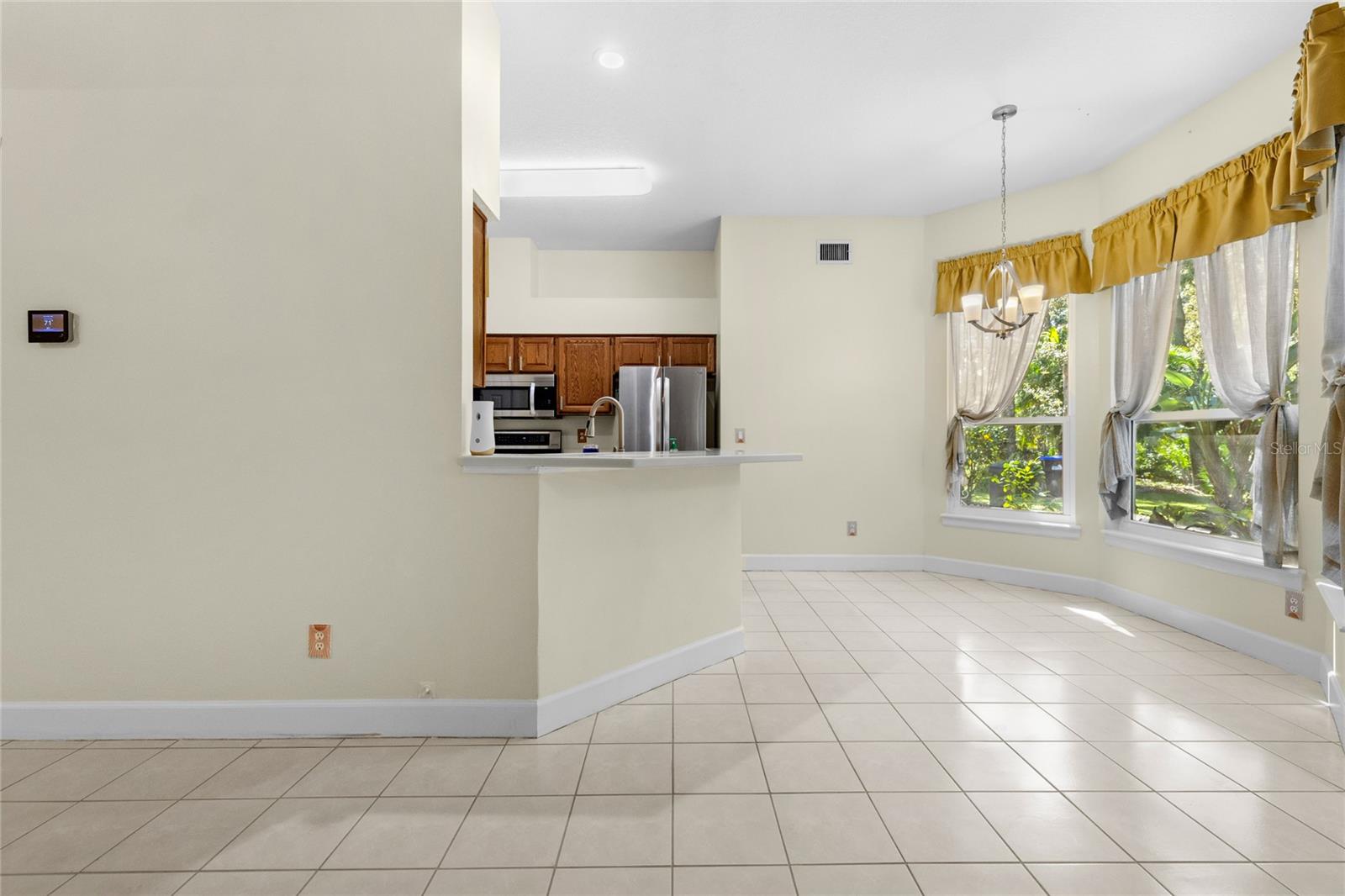 OAK HILLS - Residential