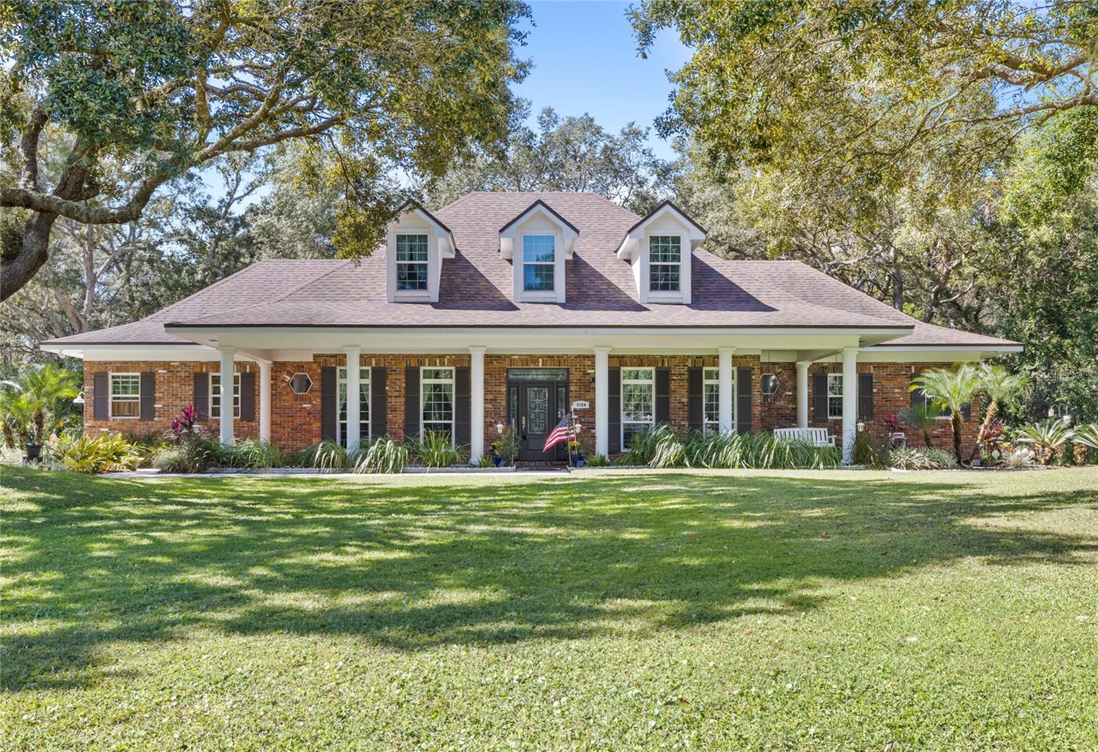 OAK HILLS - Residential