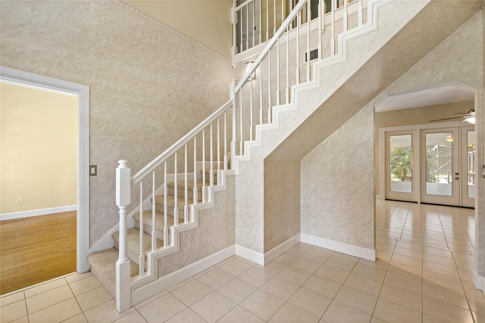 OAK HILLS - Residential