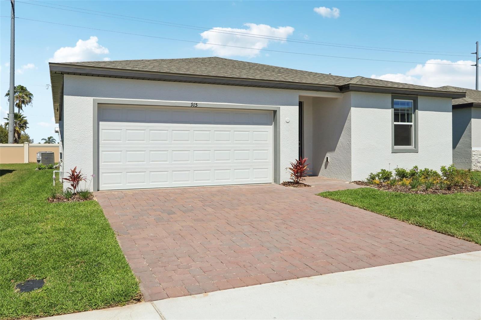 915 SAND SEA PLACE