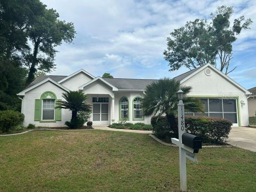This popular 3/2/2 Lexington Model Block home is located on a cul-de-sac, in the Park View neighborhood of Oak Run. The French Door entrance with updated screen doors,welcomes you.The home features a split floor plan with a large Living Room/Dining Room combo, eat-in Kitchen and high ceilings. Butler's pantry off kitchen for extra storage. The large Primary Bedroom has an updated ensuite with new Vanity and Granite countertop,newer light fixtures and twin walk-in closets. Sliding Doorwall in Primary Bedroom leads to a large enclosed lanai with slider windows & is under heat and air. The lanai opens up to a patio behind the home. The other two bedrooms can be used as a guest room or den. The kitchen and guest bathroom also have updated granite countertops. ROOF 2016, AC 2020 & Leaf Filter gutter guards. Oak Run is a 55+ gated community, with 6 pools, 5 spas, 2 fitness centers, billiards and card room, Dog Park, Resturant, Golf Course and driving range. Want to be active? Over 110 clubs to join with lots of activities every week! Close to Medical Facilities, Resturants and Shopping.