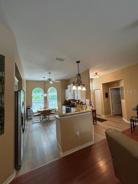 OAK RUN PARK VIEW - Residential