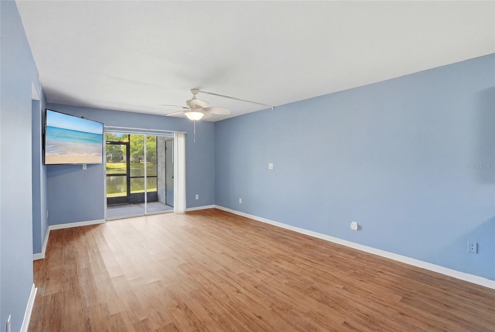 SHADOW LAKES CONDO - Residential