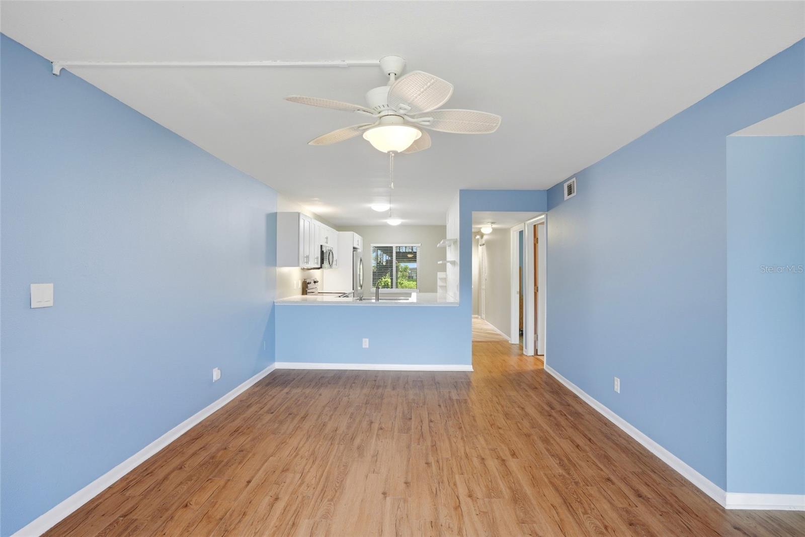 SHADOW LAKES CONDO - Residential