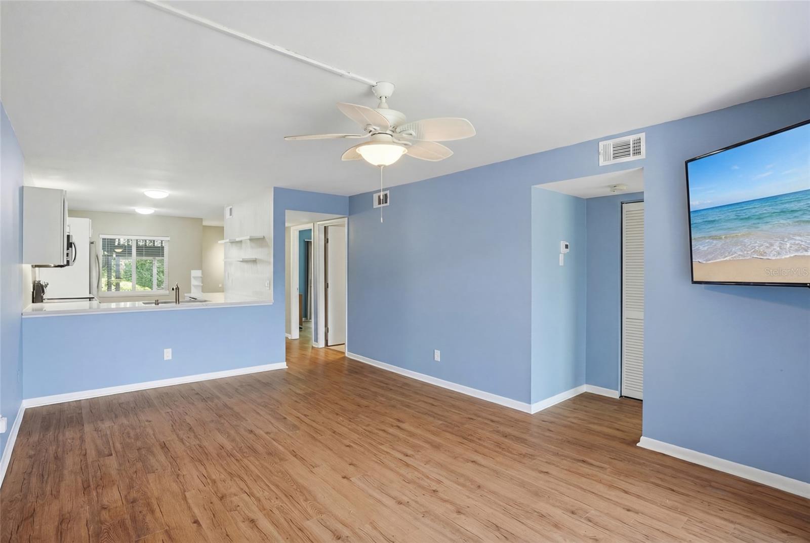 SHADOW LAKES CONDO - Residential