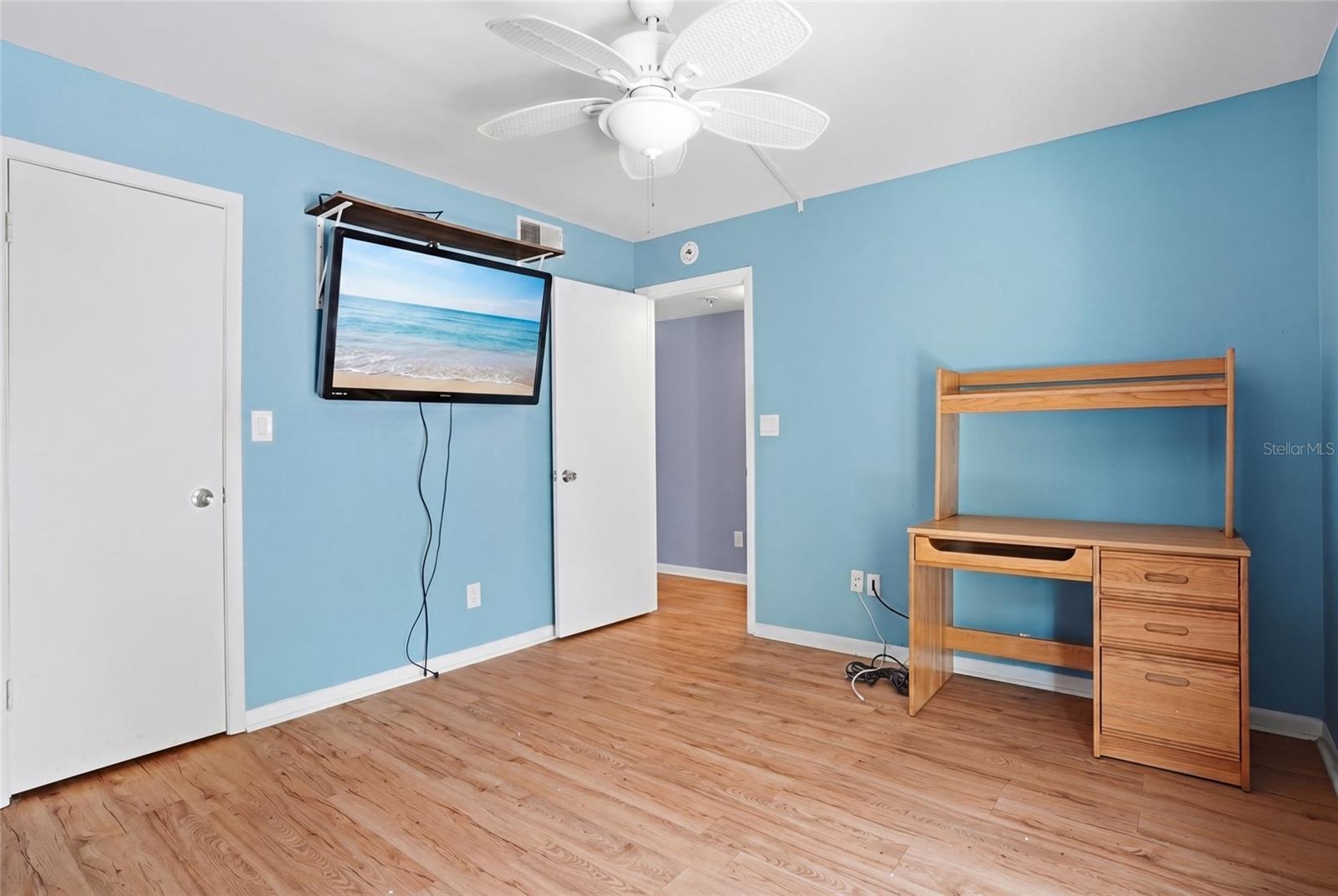 SHADOW LAKES CONDO - Residential