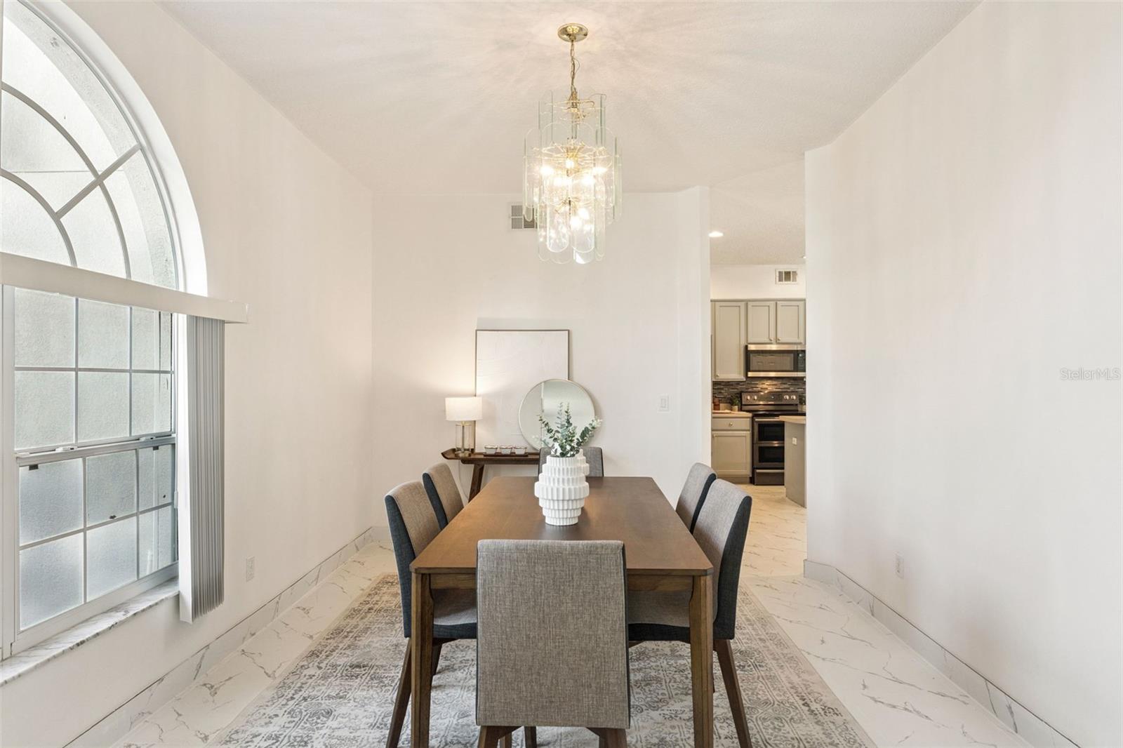 WINTERMERE POINTE - Residential