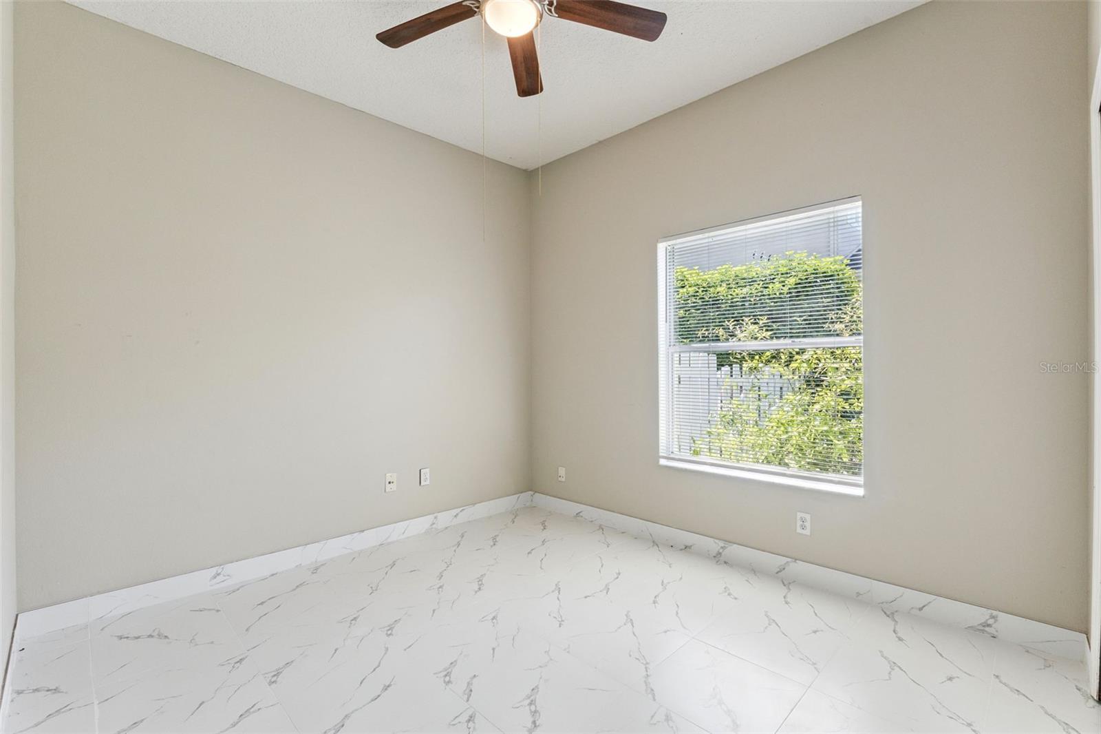 WINTERMERE POINTE - Residential