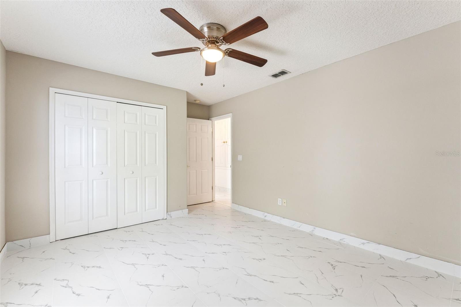 WINTERMERE POINTE - Residential