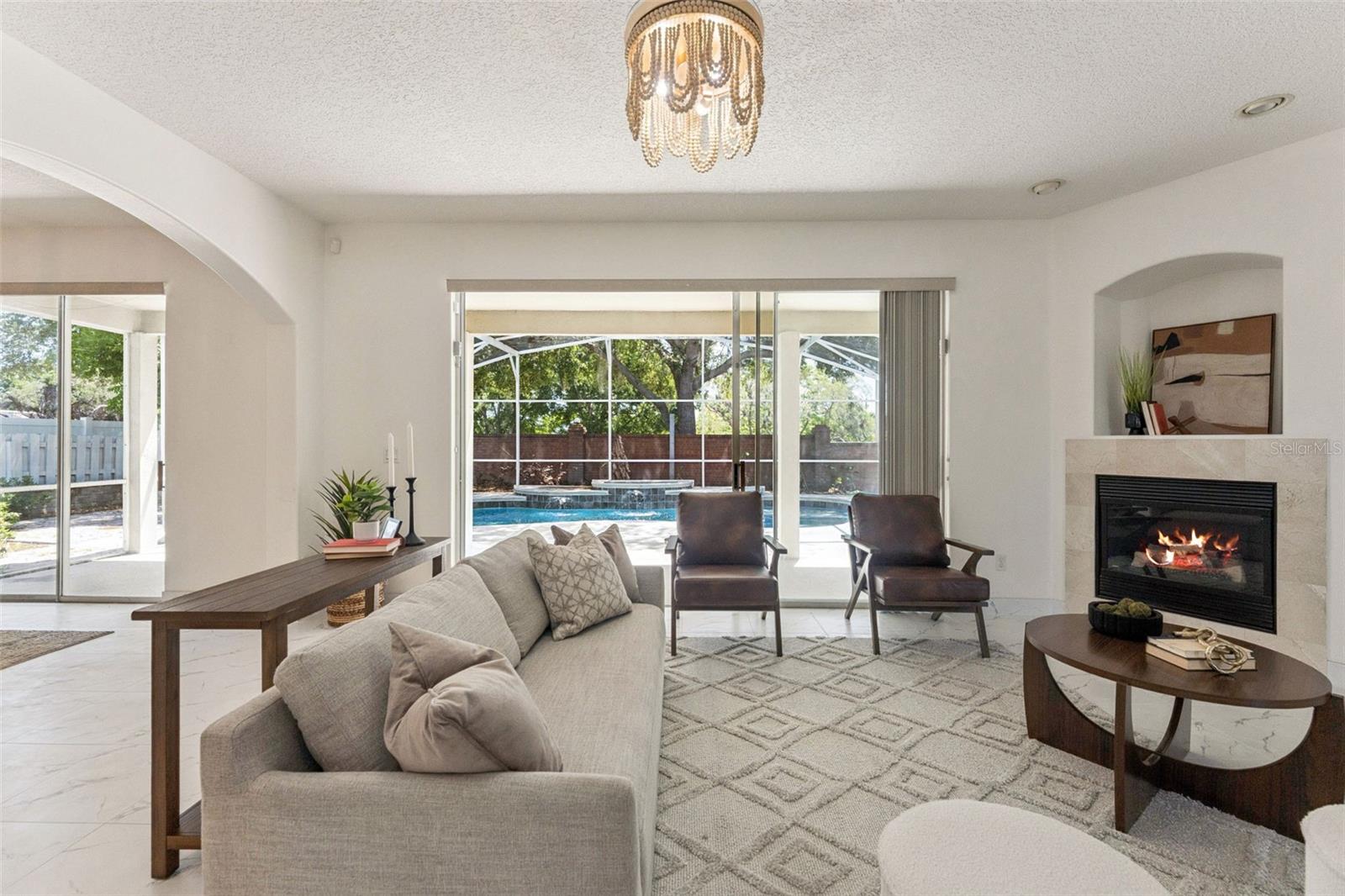 WINTERMERE POINTE - Residential