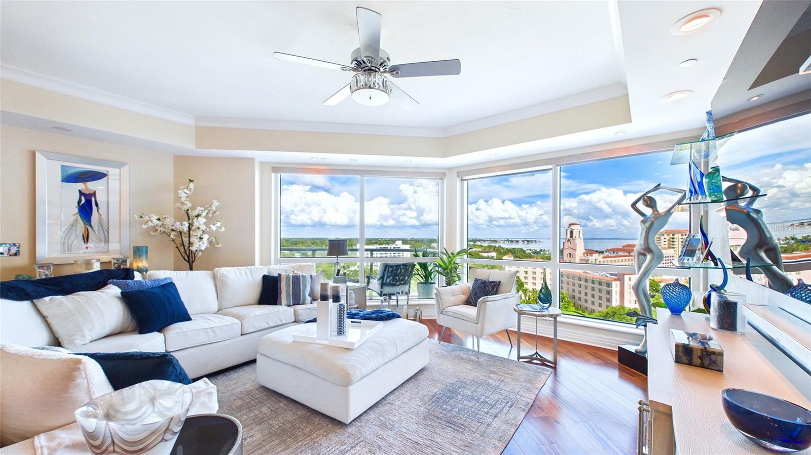 400 BEACH DRIVE NE 1101