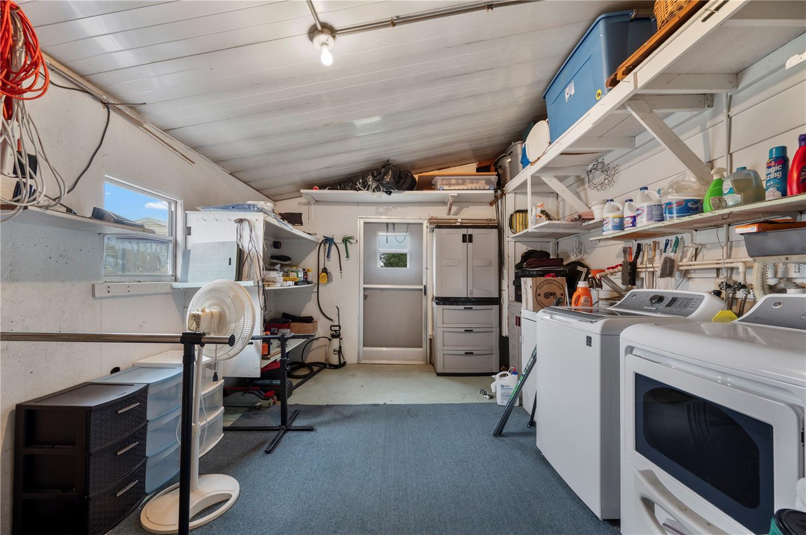 LAKE MARIANA ACRES - Residential