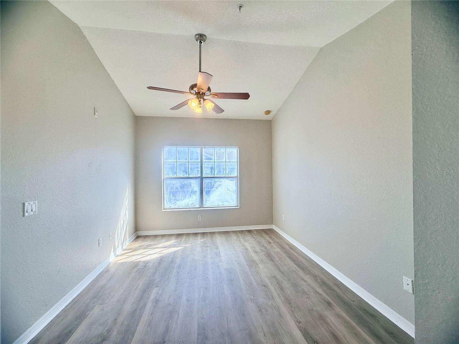 ESTATES/PK CENTRAL CONDO - Residential Lease