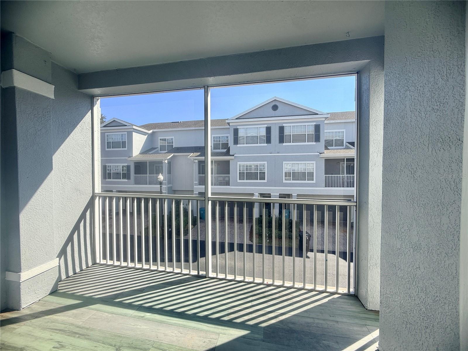 ESTATES/PK CENTRAL CONDO - Residential Lease