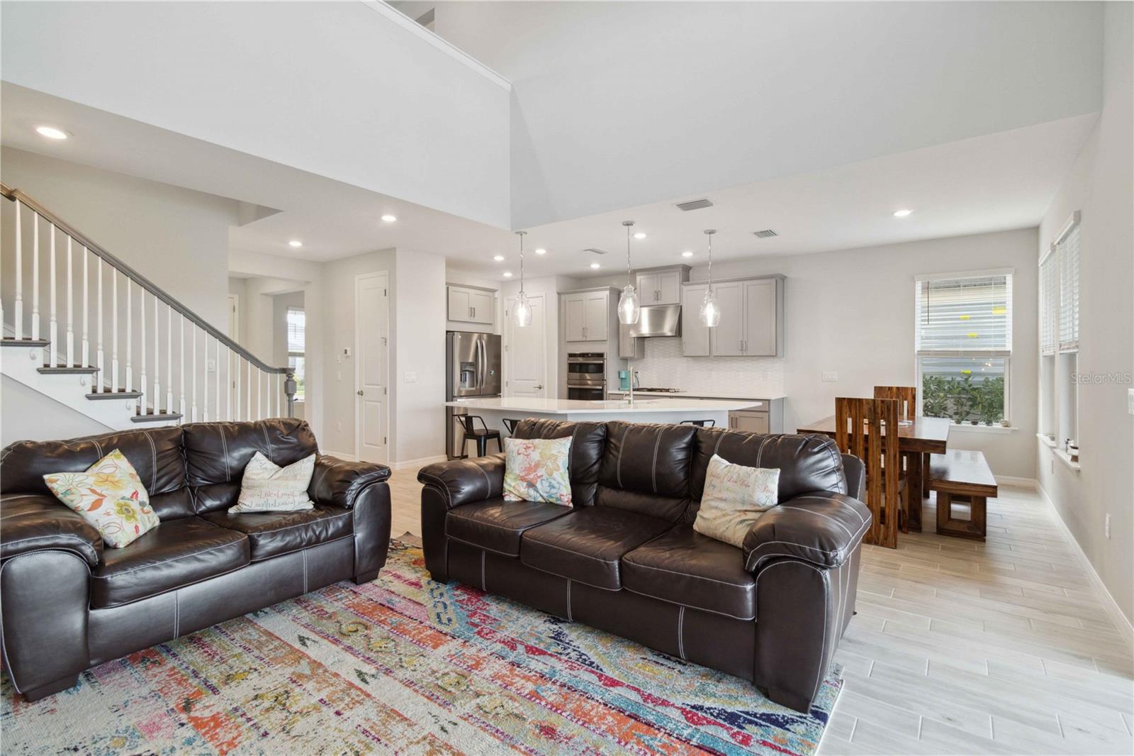 PALMERO/SORRENTO PH II - Residential Lease