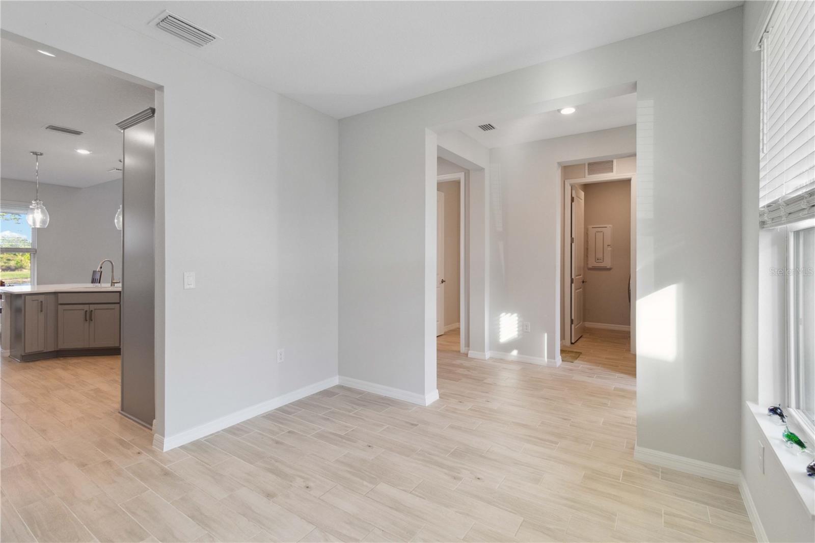 PALMERO/SORRENTO PH II - Residential Lease