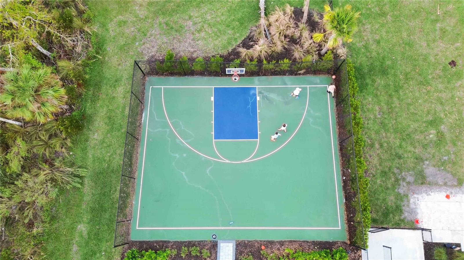 PALMERO/SORRENTO PH II - Residential Lease