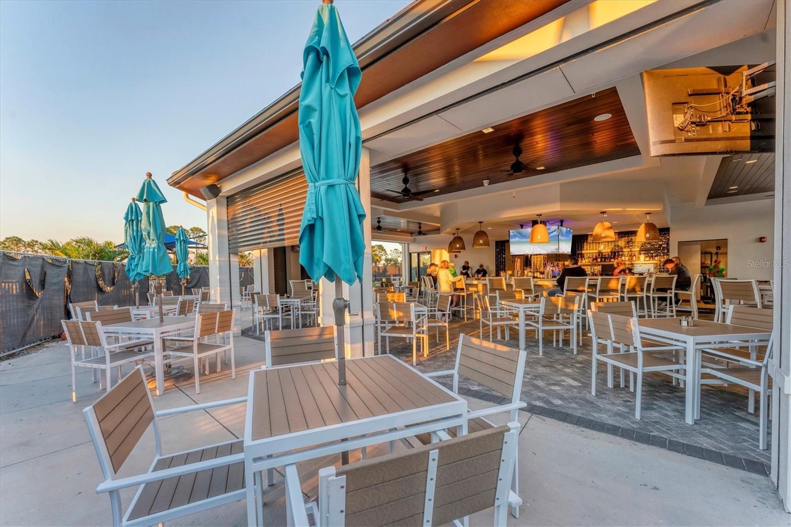 WELLEN GOLF & COUNTRY CLUB - Residential Lease